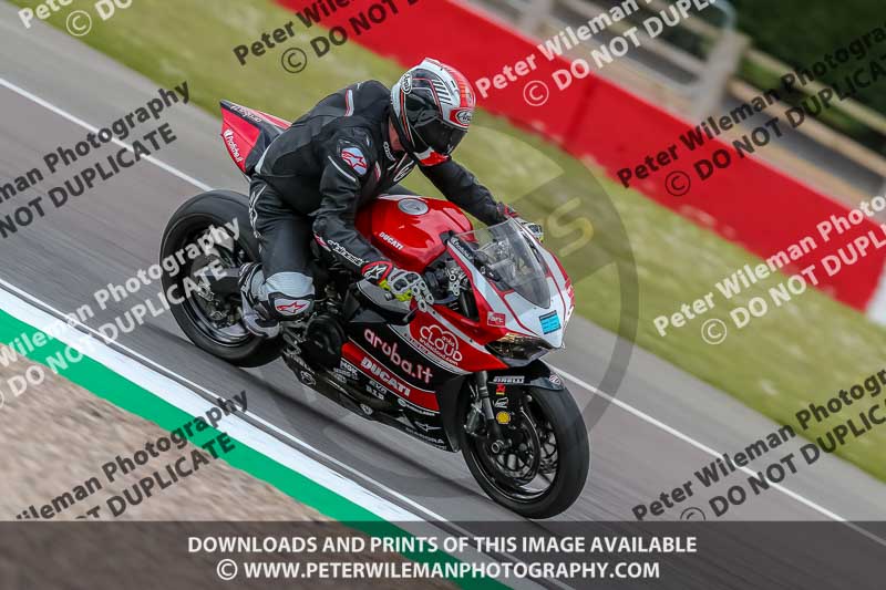 PJ Motorsport Photography;donington no limits trackday;donington park photographs;donington trackday photographs;no limits trackdays;peter wileman photography;trackday digital images;trackday photos